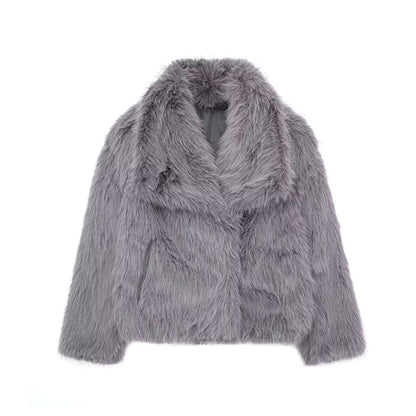 Amelia™ | Zachte faux-fur jas met een lichte, luxe uitstraling